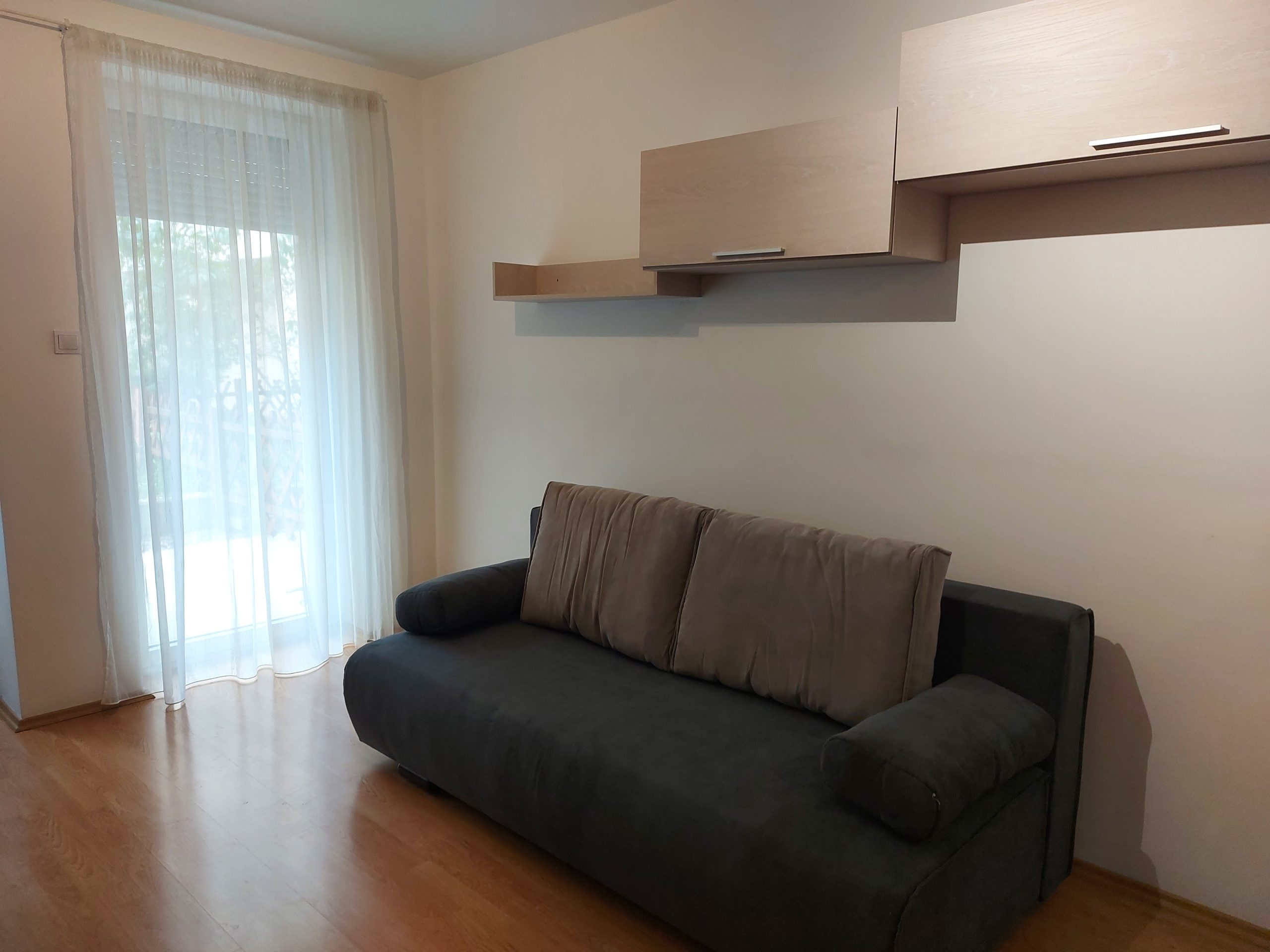 Studio apartment is for rent in Vágóhíd utca!